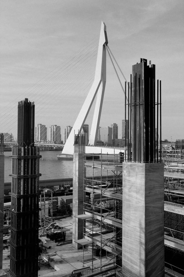 Erasmusbridge seen from construction site De Rotterdam